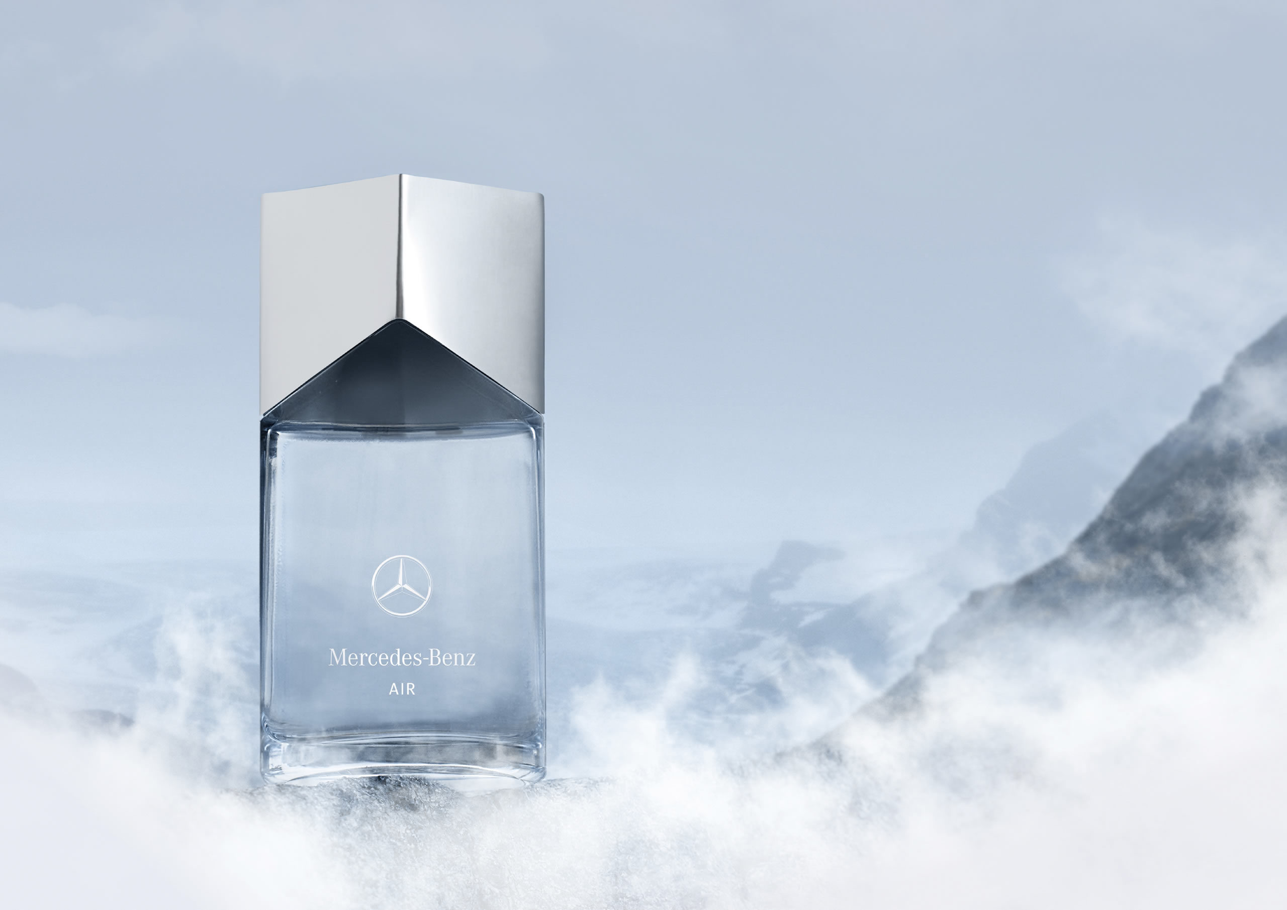 Nová trilógia vôní Mercedes-Benz: Zem, Voda a Vzduch ako mocné stelesnenie elementov