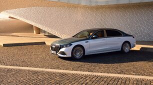 Nový Mercedes-Maybach Triedy S: podstata pravej triedy Nový Mercedes-Maybach Triedy S: podstata pravej triedy