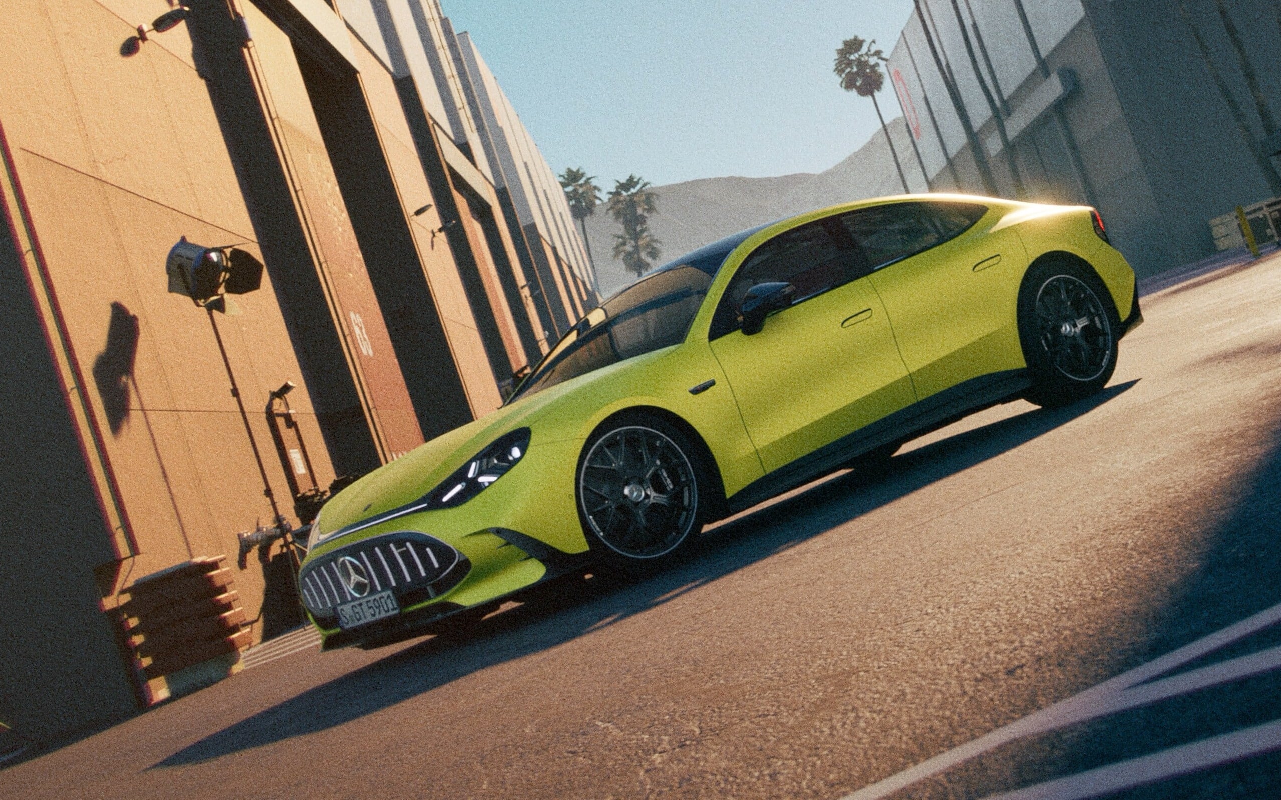 Úplne nové 4-dverové kupé Mercedes-AMG GT