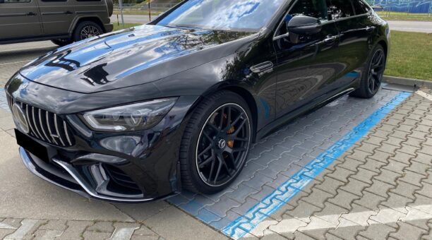 Mercedes-AMG GT 63 S 4MATIC+ 4-dverové kupé