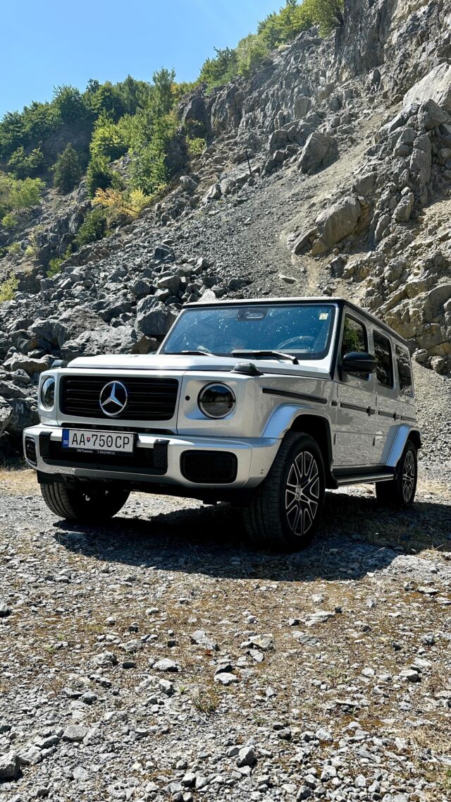 ⭐️ Nová Trieda G je pripravená na všetko ⛰️
Kam by ste sa s takýmto Géčkom vybrali vy? 🚗
Dajte nám vediet’ v komentári! 🔥

#mbpanonska #mbp #mercedes #mercedesbenz #gclass