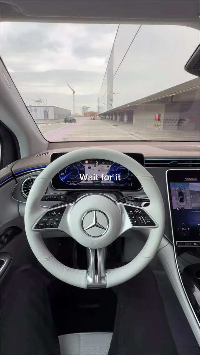 EQE 350+ ideálne auto do mesta 😍🏙️
.
.
.
.
.
.
Mercedes Benz
Mercedes EQE 
Mercedes Bratislava Panónska 
Mercedes elektrické auto 
Elektricky Mercedes 
#mbpanonska #mercedesbenz #mercedes #benz #cars #edunex